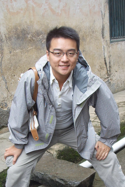 祝贺我院陈俊杰老师荣获2010年度广西高校优秀辅导员称号